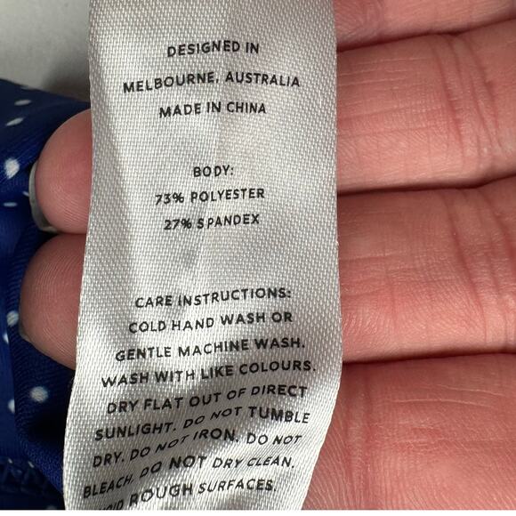 Wilo Sports Bra Women Extra Small Blue White Polka Dot Contour Padded Gym Active - Picture 7 of 11